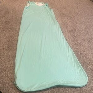Kyte Baby 0.5 Tog sleep sack. Sea mist/teal color. 18-36 months.